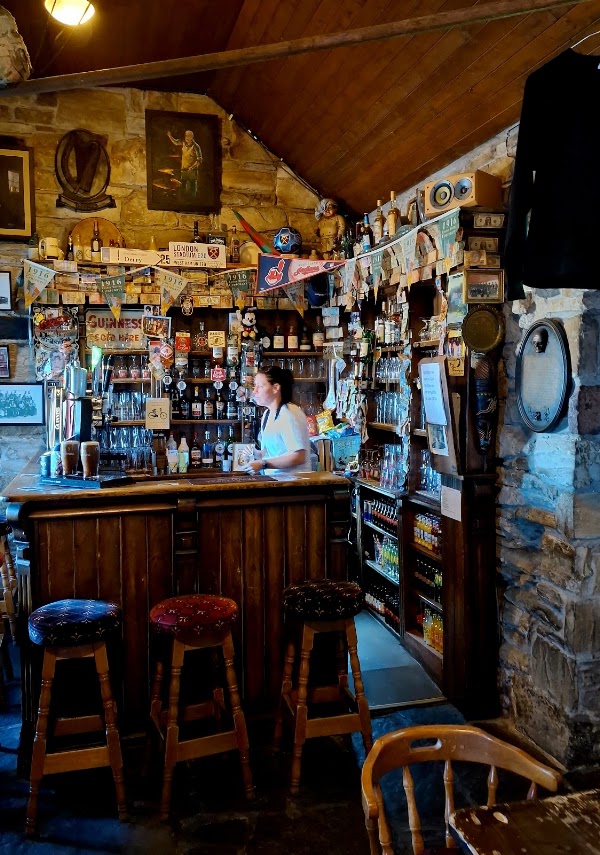 Lynott's Pub