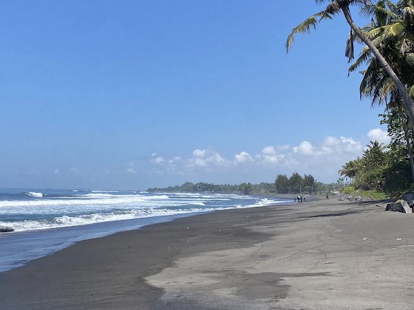 Black Beach 1