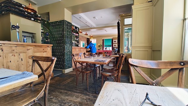 The Holland, Kensington 5