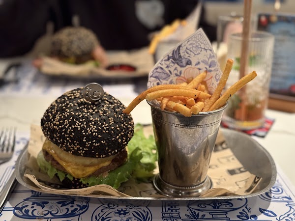 The Refinery Gastro Bar 5