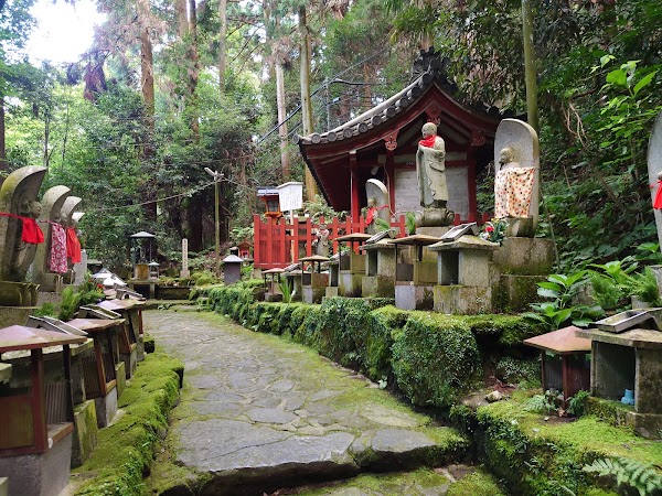 Hozan-ji Temple (Ikoma Shoten) 4
