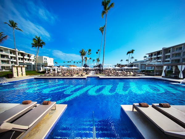 All inclusives 8