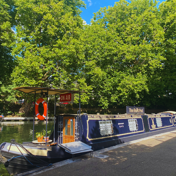 The BoAt Pod