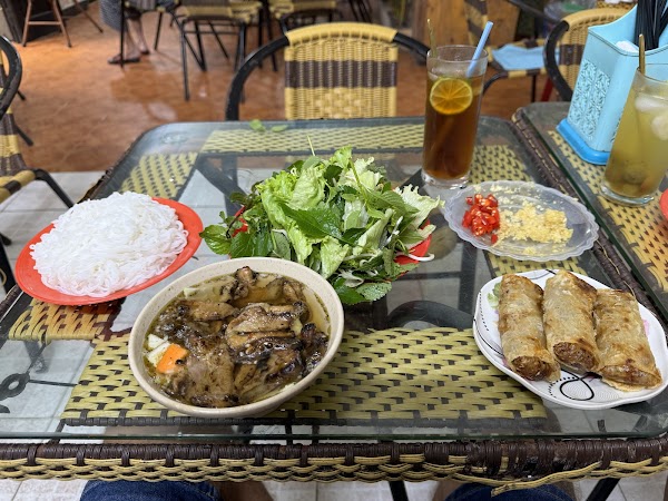 Bún chả 74 Hàng Quạt 5