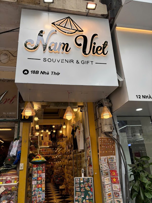 Nam Viet Souvenir & Gift 1