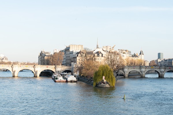 Vedettes du Pont Neuf 4