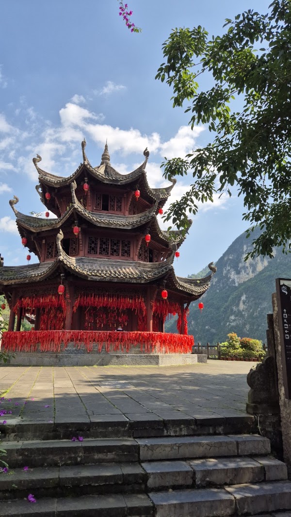 Gongtan Ancient Town 2