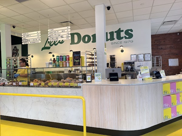 Lee's Donuts Gastown 3