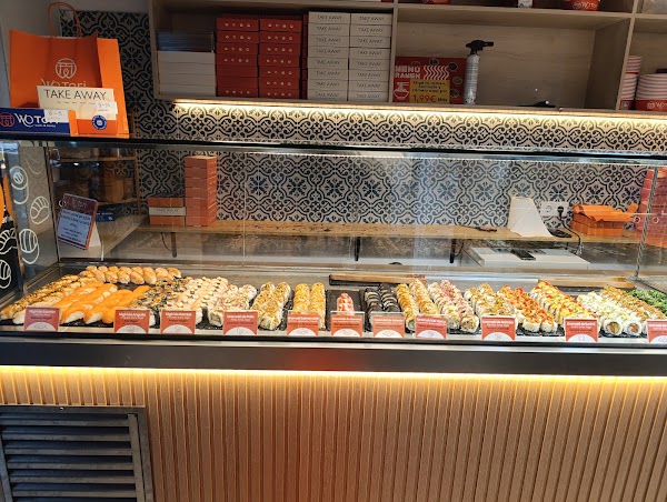 Wotori, sushi & bento 3