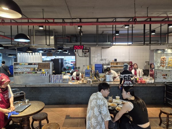 Fook Yuen Cafe & Bakery-Gaya Street 2