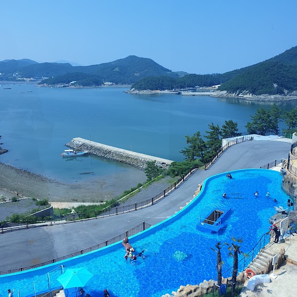 Yeosu Art Land Culture & Resort 4