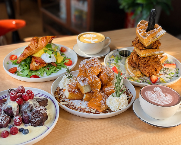 Churn Cafe 4