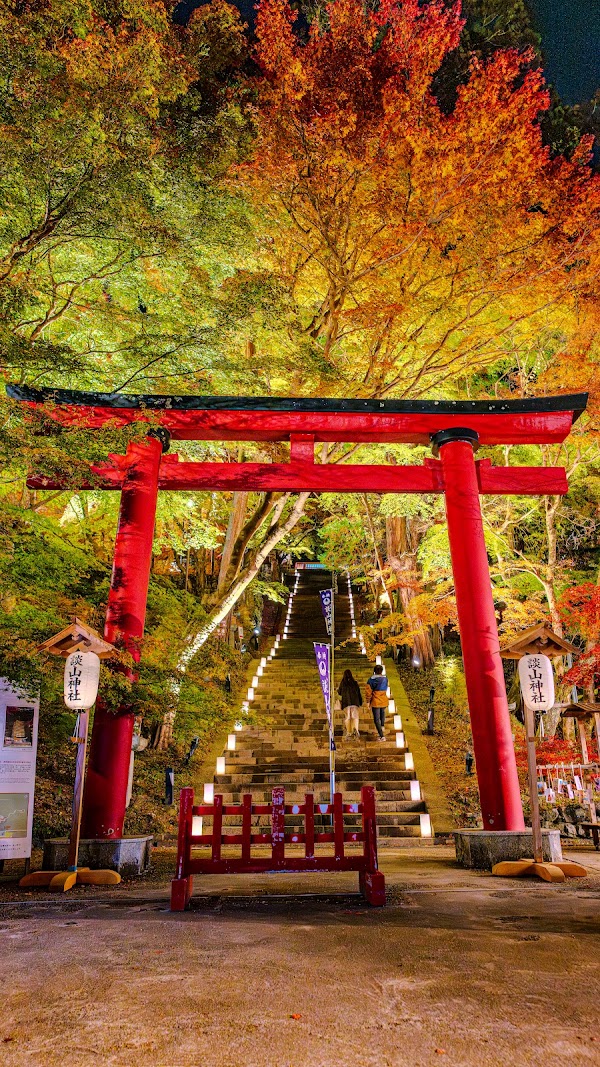 Tanzan Jinja Jusanjunoto (Thirteen Story Pagoda) 4