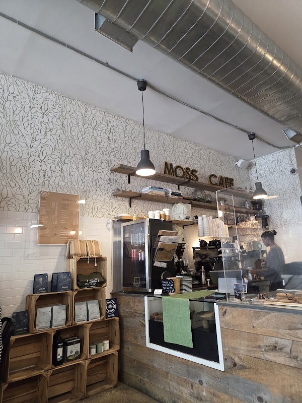 Moss Café 2