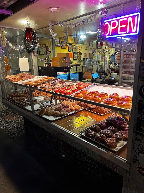 Bob's Donut & Pastry Shop 1