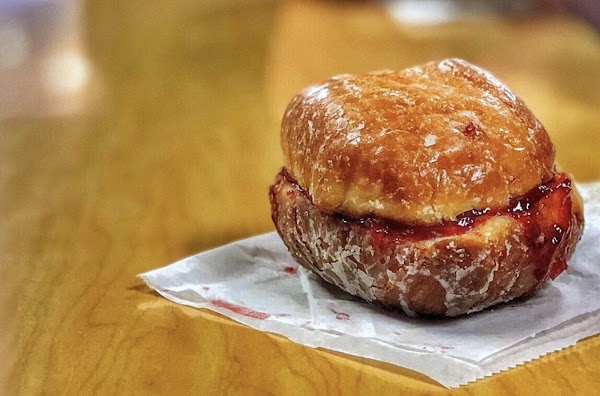Bob's Donut & Pastry Shop 5
