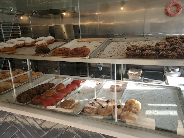 Bob's Donut & Pastry Shop 2