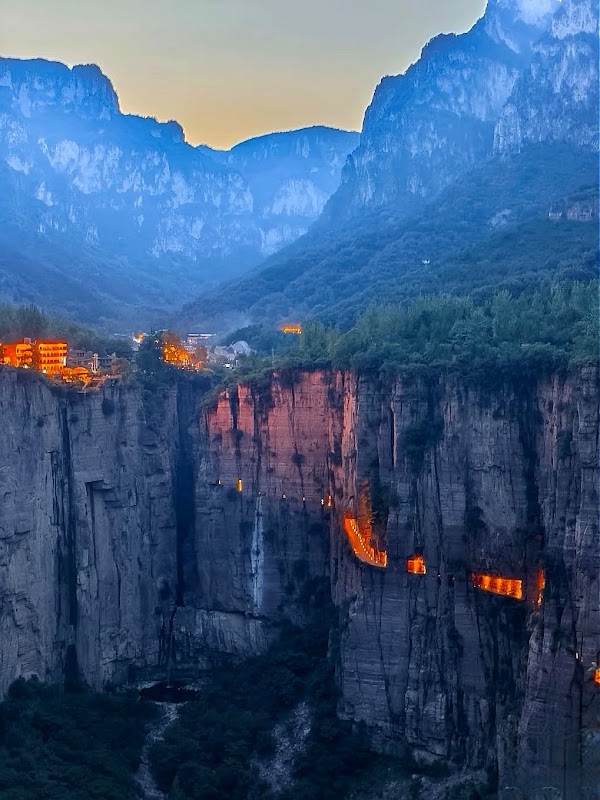 万仙山