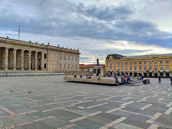 Plaza de Bolívar 5