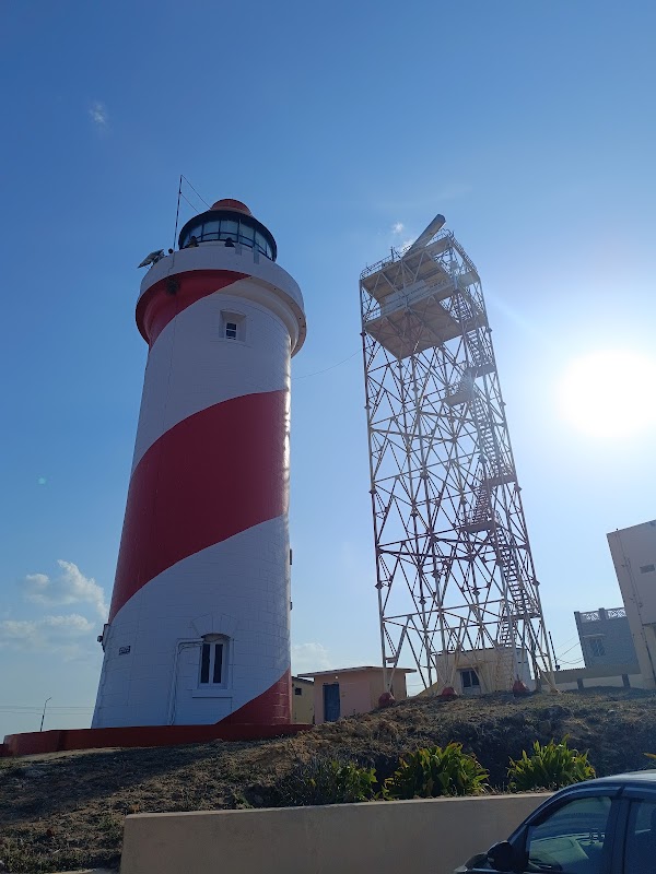 Manapad Light House 1