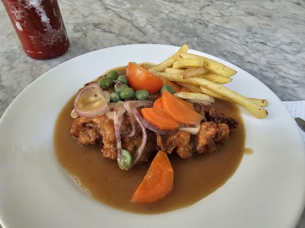 Yat lai Restaurant 悦来 3