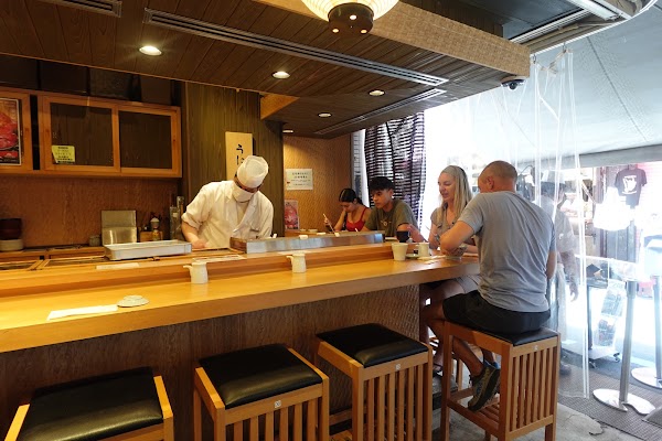 Tsukiji Itadori Uogashi Senryo