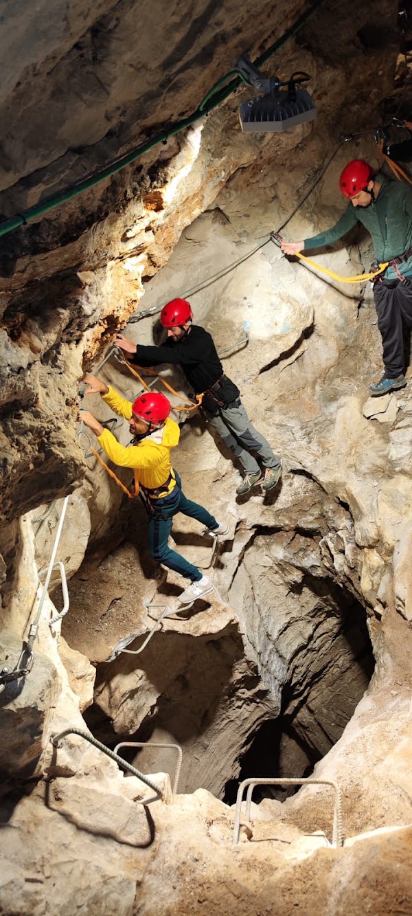 Parco speleologico Dossena 5