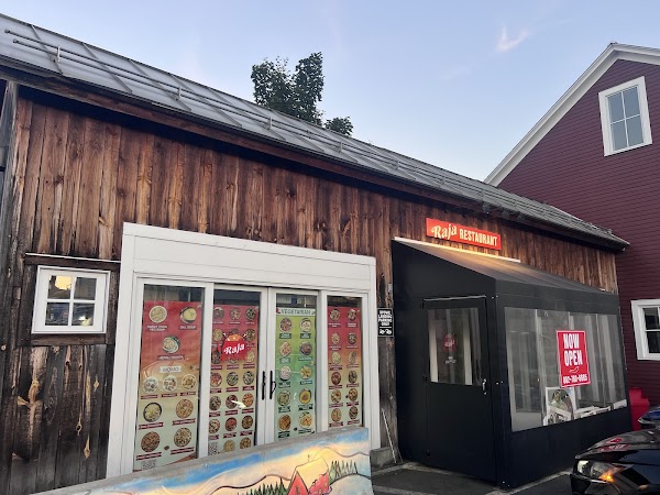 Raja Restaurant: Biryani & Curries House 1