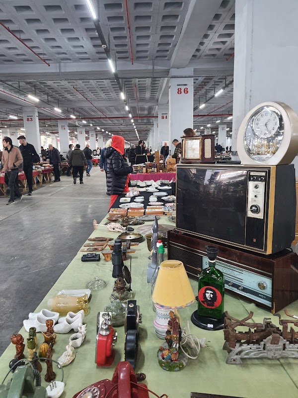 Tuesday and Friday bazaar 4