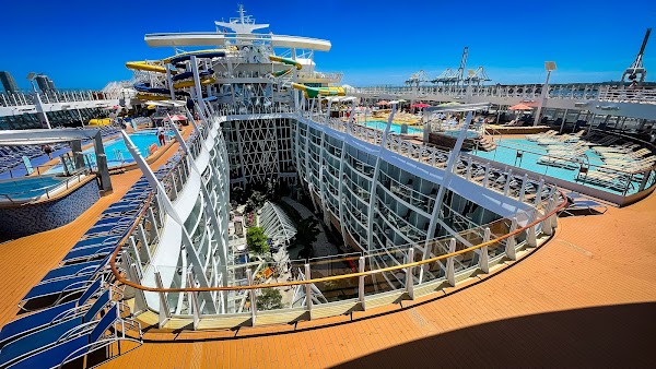 Symphony Of The Seas 1