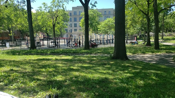 Crotona Park 1