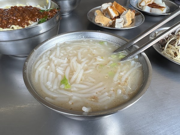 大龍峒肉羹-米粉湯 3