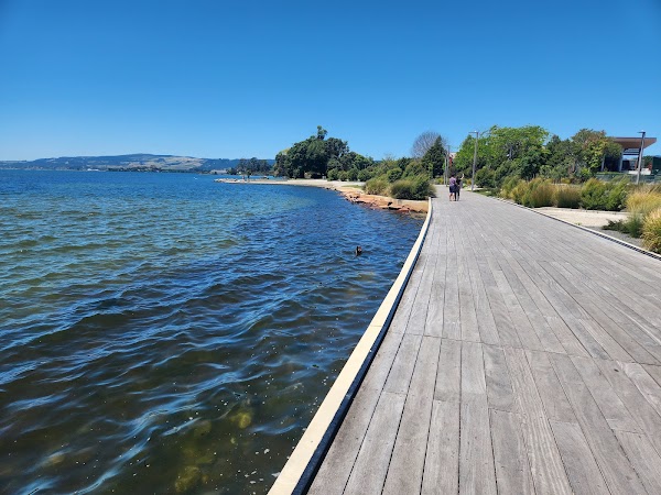 Rotorua Lakefront Boardwalk