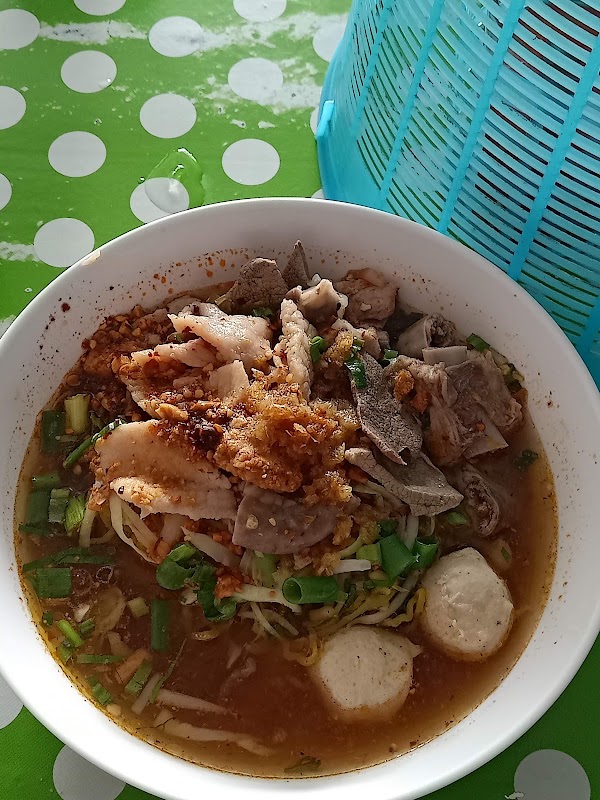 ก๋วยเตี๋ยวป้าเมี๊ยะ ประตูสวนดอก 4