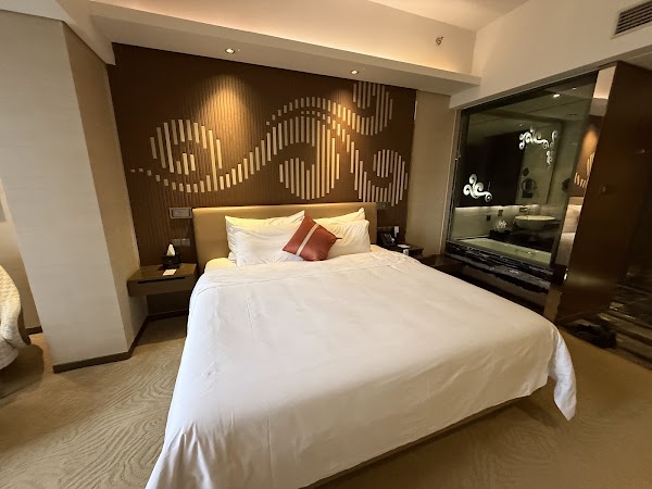Bai Yun Hong Bo Hotel Guangzhou 5