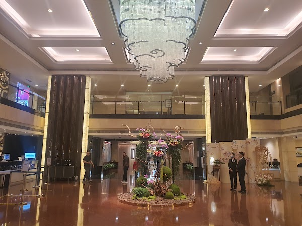Bai Yun Hong Bo Hotel Guangzhou 2