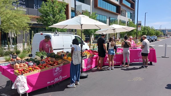 Uncommons Farmers Market 2