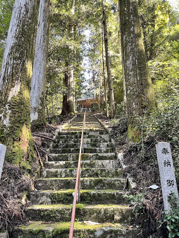 Taki Shrine 5