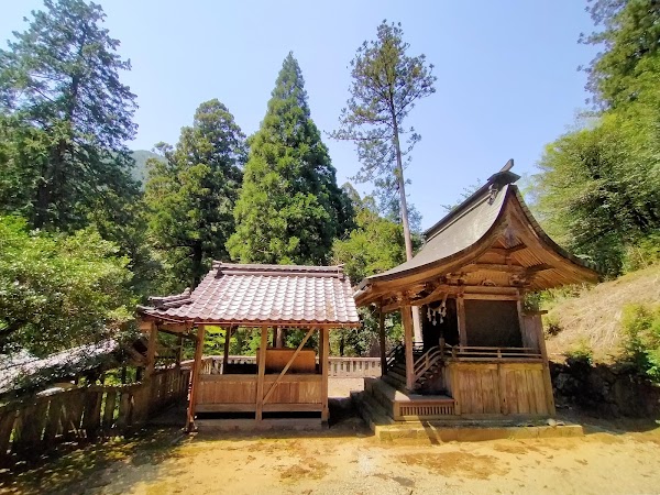 Taki Shrine 3