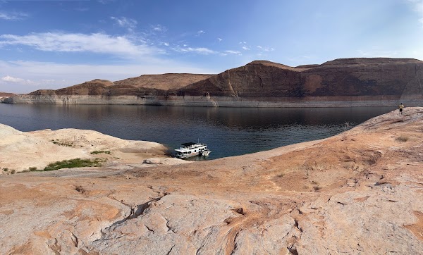 Bullfrog Bay