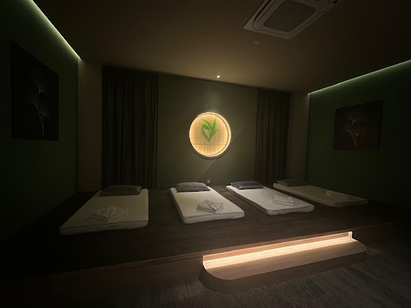 Lemongrass Spa @ Eco Botani