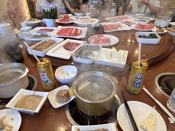 Jubaoyuan Hot Pot Restaurant 2