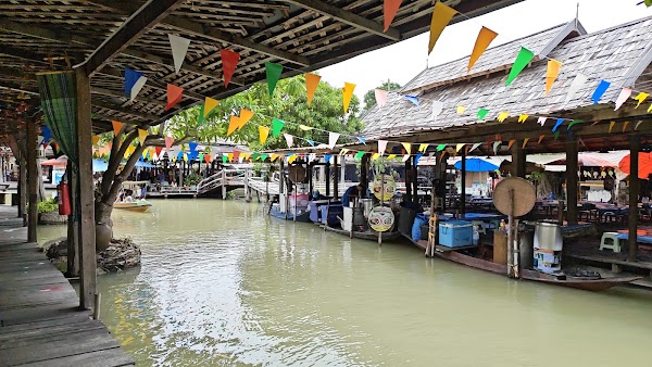 Pattaya Floating Market 4