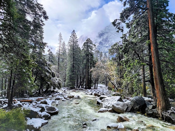 Lower Yosemite Fall Trailhead 2