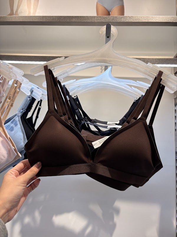 Verish Seongsu Flagship Store 베리시 성수 플래그십 스토어 3