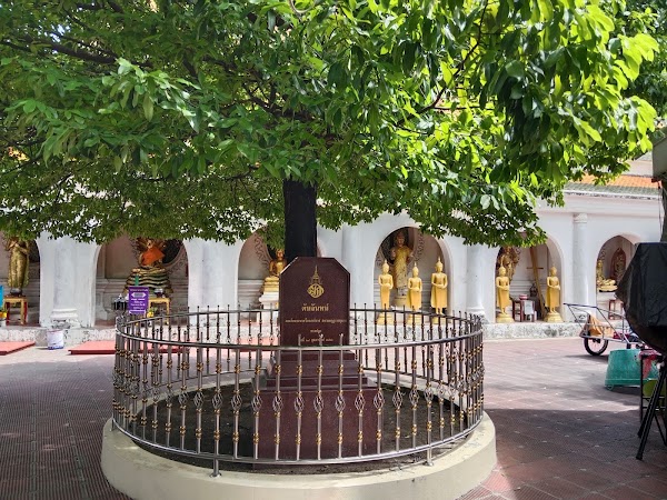 Phra Pathom Chedi 2