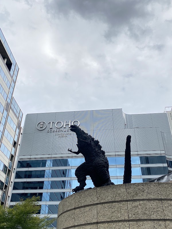 Godzilla Statue 4