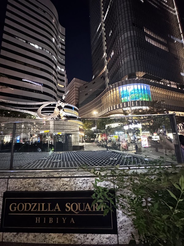 Godzilla Statue 2