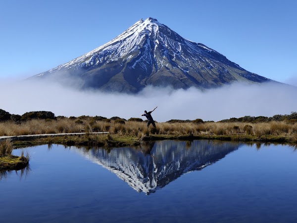 Pouakai Hut 3