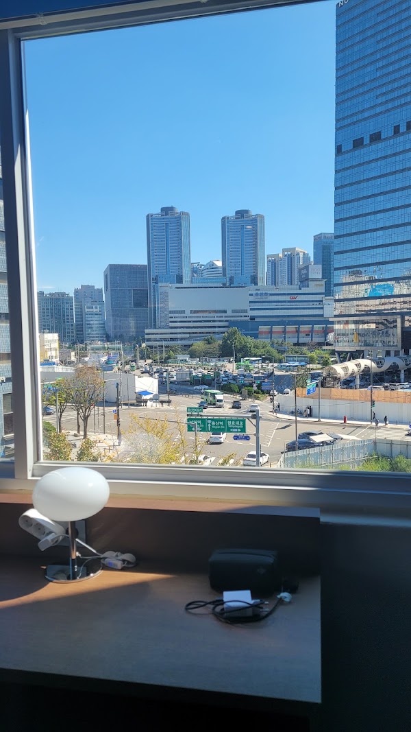 Transit Lounge Yongsan 2